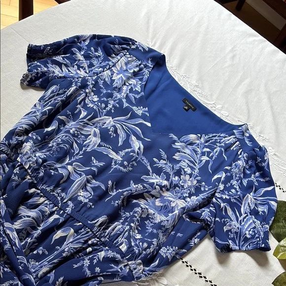 Talbots Beautiful Blue Floral Midi Dress - Picture 3 of 15